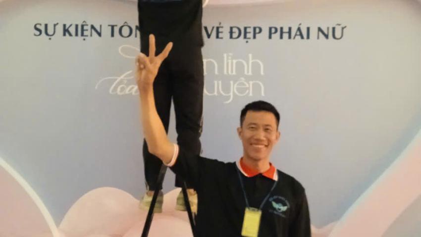 Bốc xếp hàng tại trung tâm thương mại – Ba Đình, Hà Nội