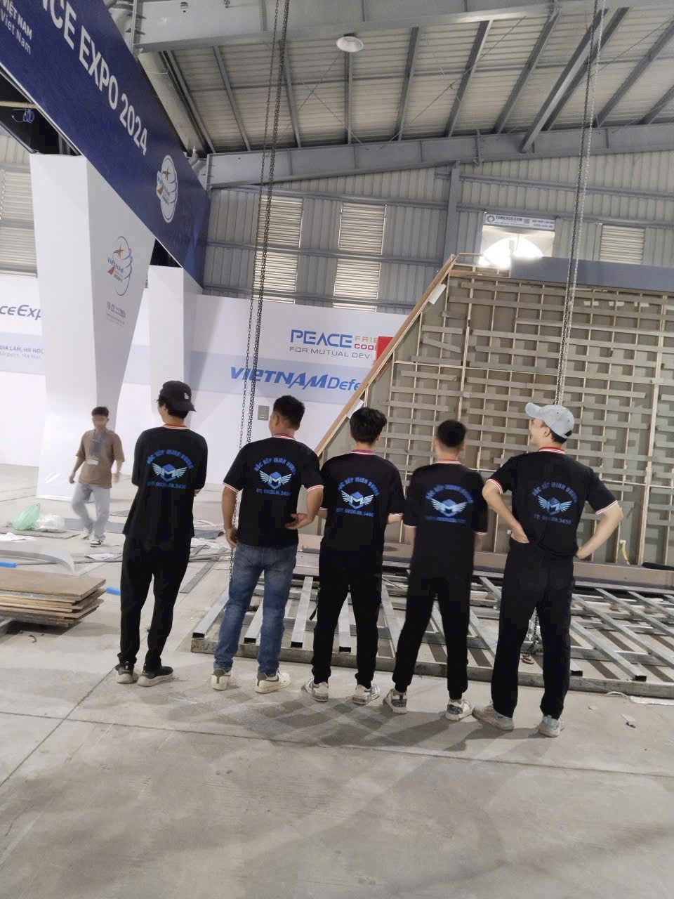 Dịch Vụ Bốc Xếp Quận Cầu Giấy Uy Tín, Giá Rẻ 24/7 | Bốc Xếp Minh Vương