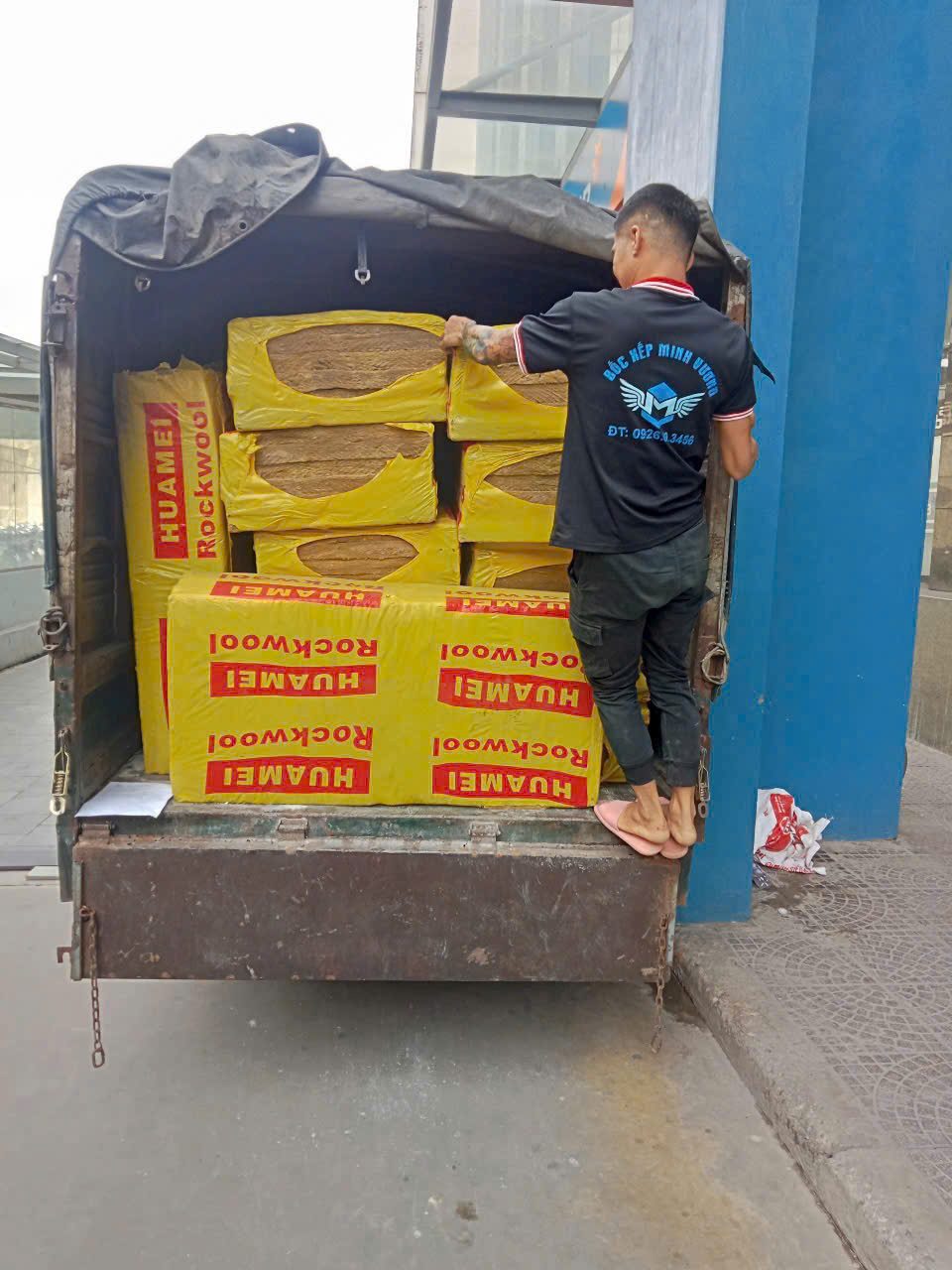 Dịch vụ bốc xếp hàng hóa 24/7 tại Hà Nội